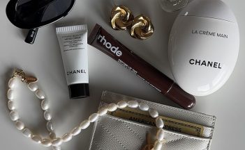 aesthetic gold jewelry